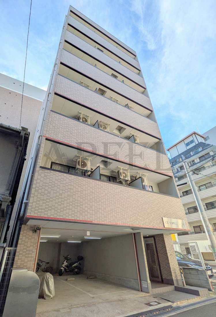 建物外観　ＫＷプレイス上本町
