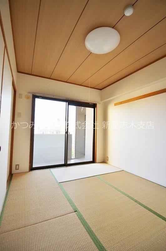 その他部屋・スペース　陽当り良好なベットルームです！！