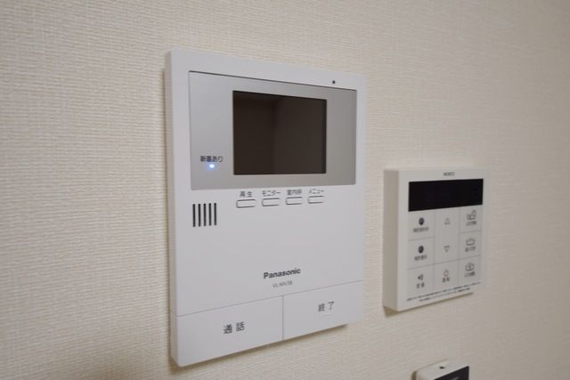 セキュリティ　同物件別部屋写真
