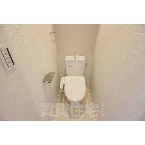 トイレ　同型モデル