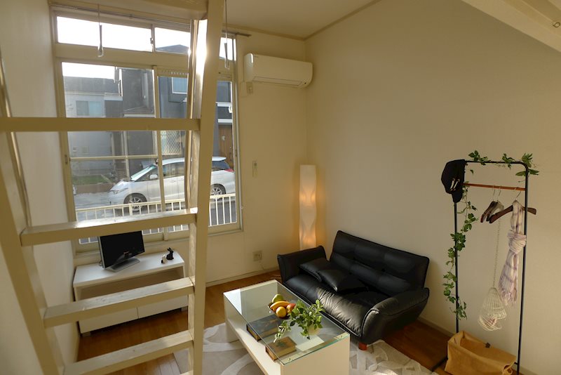 居室・リビング　※モデルルーム仕様のため、実際のお部屋には家具や装飾品は付い