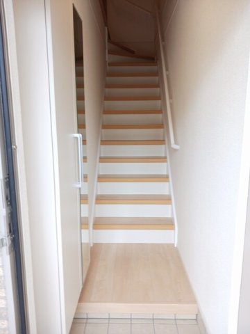 玄関　きれいな玄関です