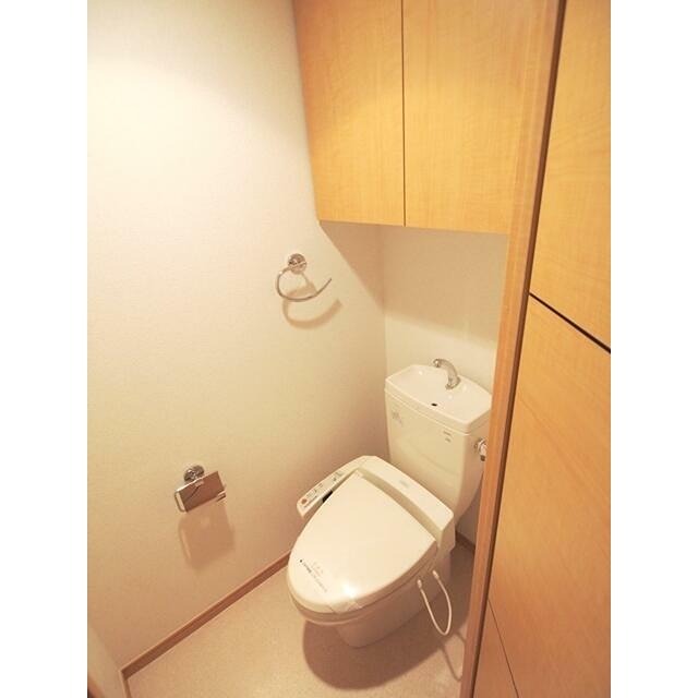 トイレ　※同仕様写真