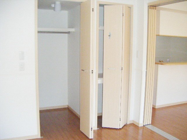 収納　収納も広めです