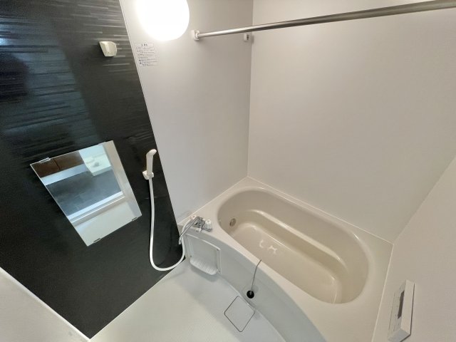 バス・シャワールーム　お風呂です