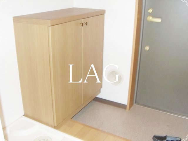 玄関　玄関です。