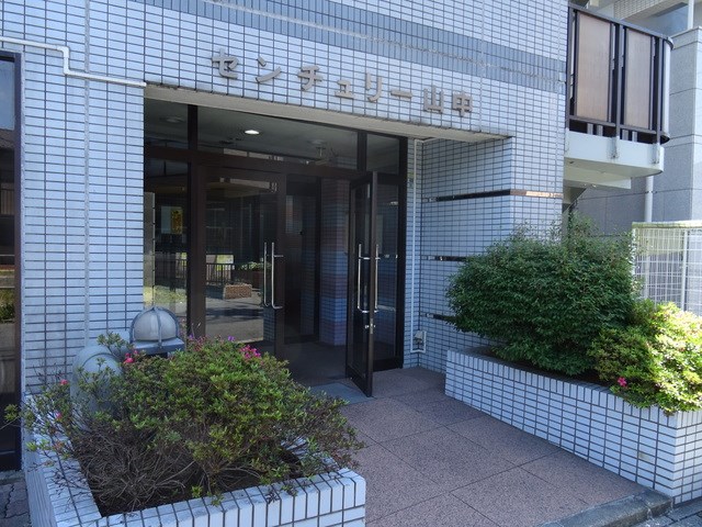 エントランス　建物エントランス