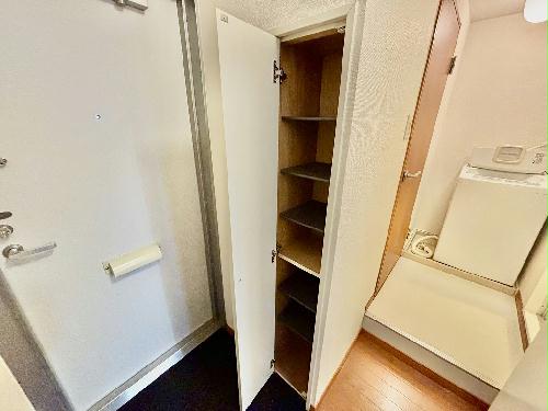 収納　設備・仕様は号室により異なる為、現況を優先いたします。