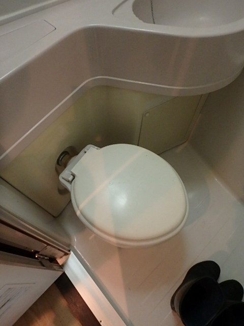 トイレ　お掃除ラクチン