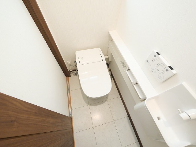 トイレ　ゆったりとした空間のトイレです