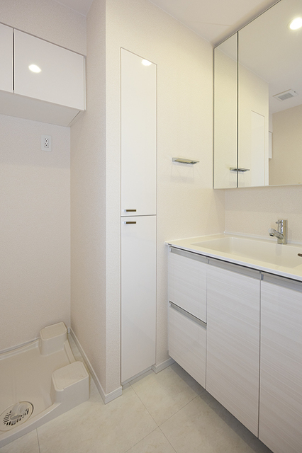 洗面設備　※写真は同タイプ住戸です。