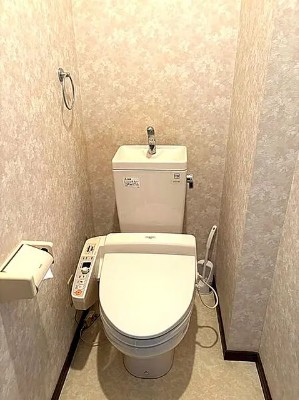 トイレ　別号室参考写真