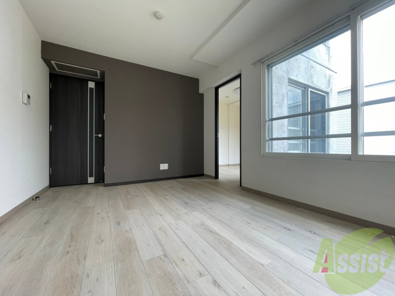 居室・リビング　広くてキレイなお部屋が広がっていて、充実した生活が送れそう。