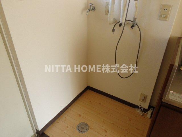 その他共有部分　室内に洗濯機置き場があります＊