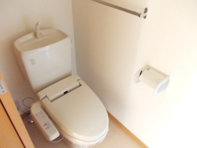 トイレ　図面と現状に相違がある場合には現状を優先