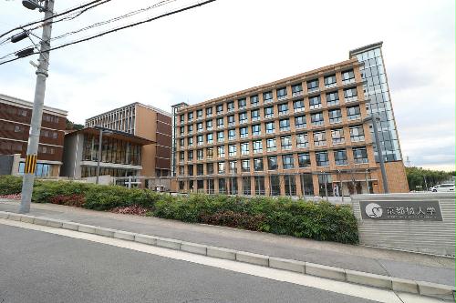 その他　物件前に正門あり！距離を優先されたい方へ