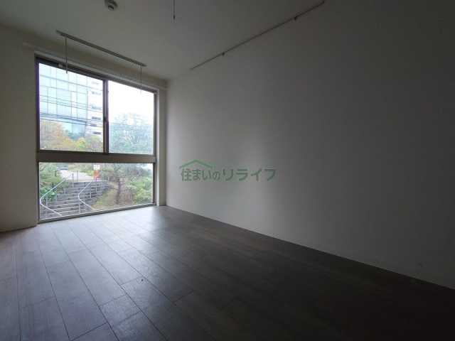居室・リビング　リベルタ東新宿