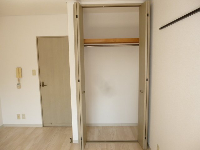 収納　たっぷりとした収納スペースです♪