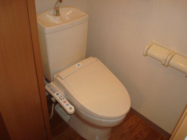 トイレ　シャワー付トイレ