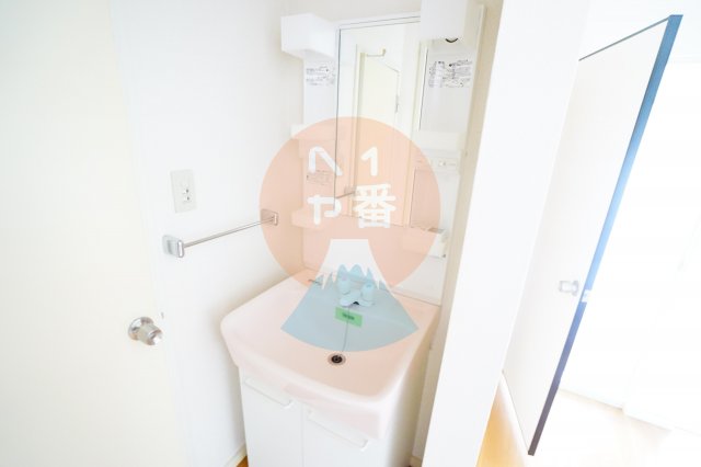 洗面設備　独立洗面台付き