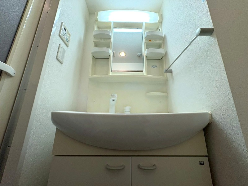 エイペックス上本町の内装写真