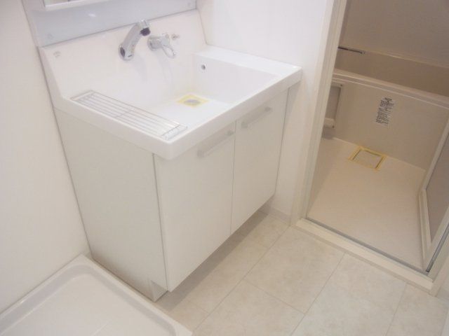 洗面設備　※参考写真