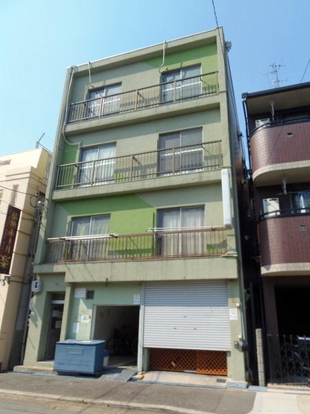 建物外観　★目の前公園の好立地★