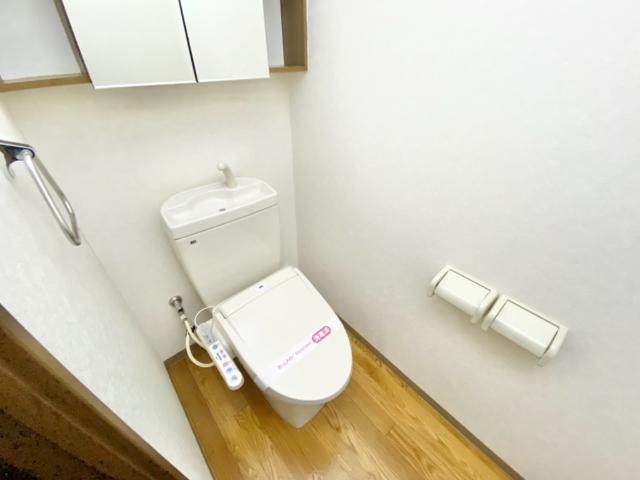 トイレ　トイレ