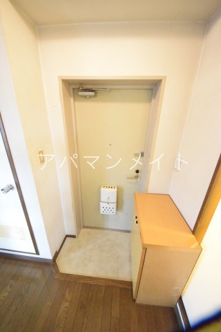 玄関　明るい玄関です