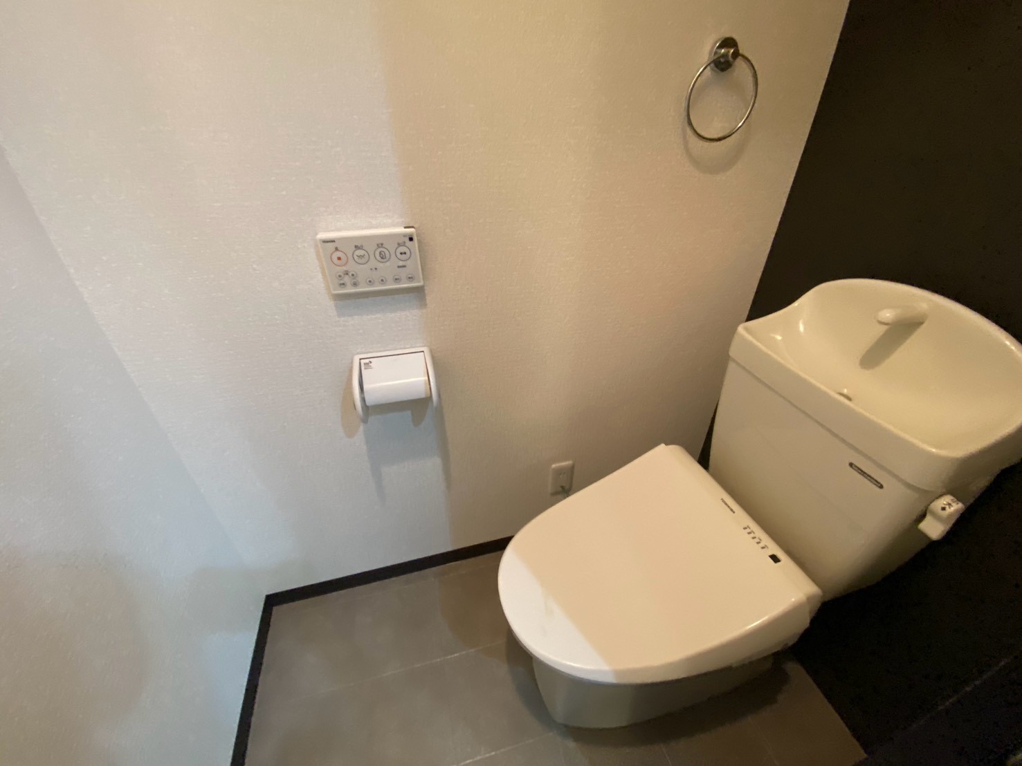 クィーンライフ東今里のトイレ写真