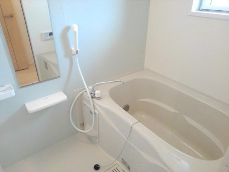 バス・シャワールーム　図面と現状に相違がある場合には現状を優先