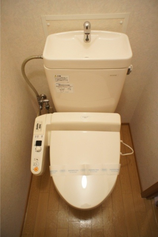 トイレ　図面と現状に相違がある場合には現状を優先
