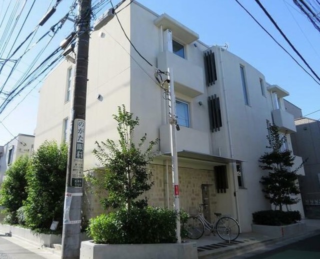 建物外観　おしゃれな外観