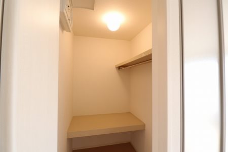 収納　※別号室の写真です。