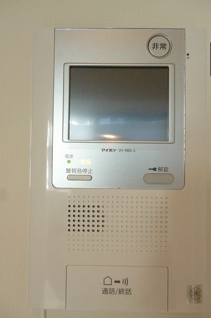 セキュリティ　モニター付きインターホン