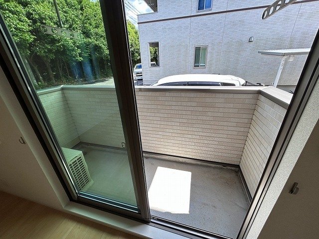 バルコニー　広々としたバルコニーです