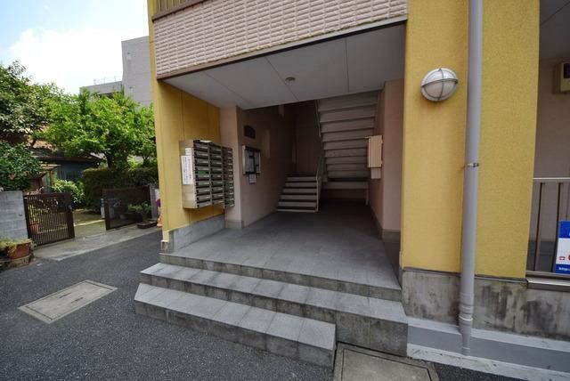 アンプルールフェール本川越の外観写真