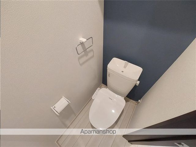 仙台市地下鉄東西線 六丁の目駅 徒歩29分 2階建 築4年のトイレ写真
