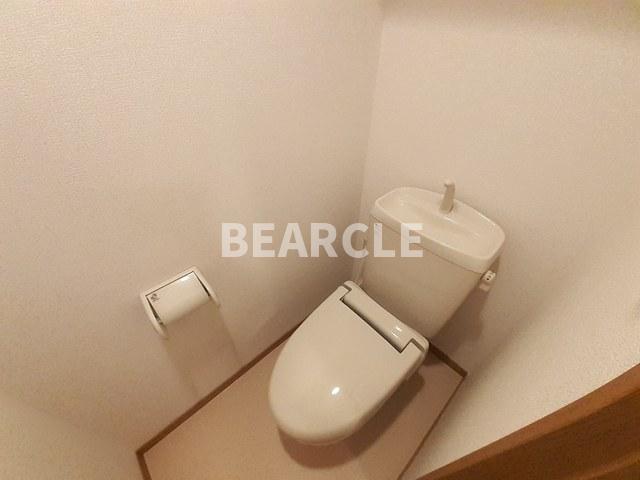 トイレ　落ち着いたトイレです