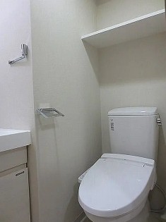トイレ　別部屋参考写真
