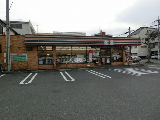 コンビニ　セブンイレブン 広島吉島新町店（コンビニ）まで427m