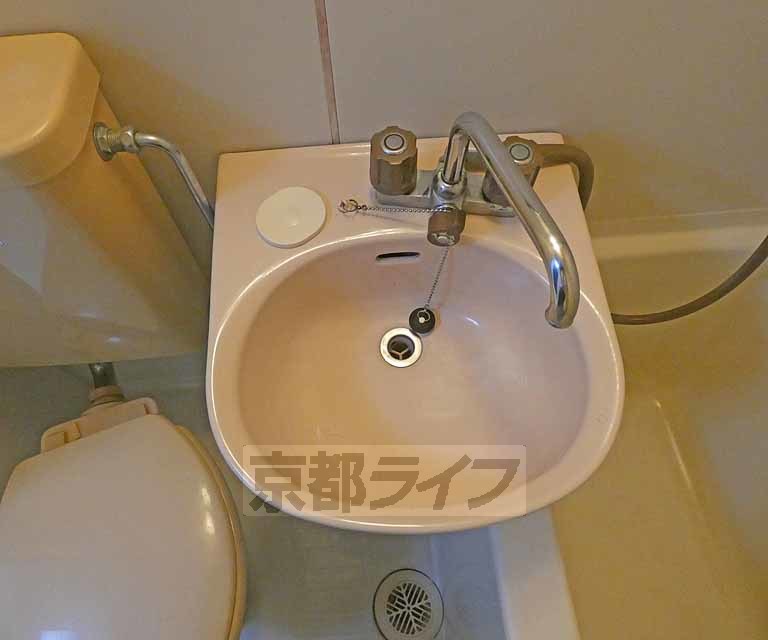 洗面設備　洗面台です・
