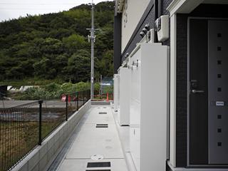 山陽電鉄本線 大塩駅 徒歩12分 2階建 築18年の玄関写真