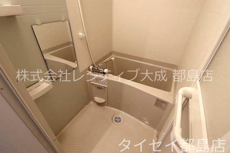 ＪＲおおさか東線 城北公園通駅 徒歩13分 3階建 築6年の風呂写真