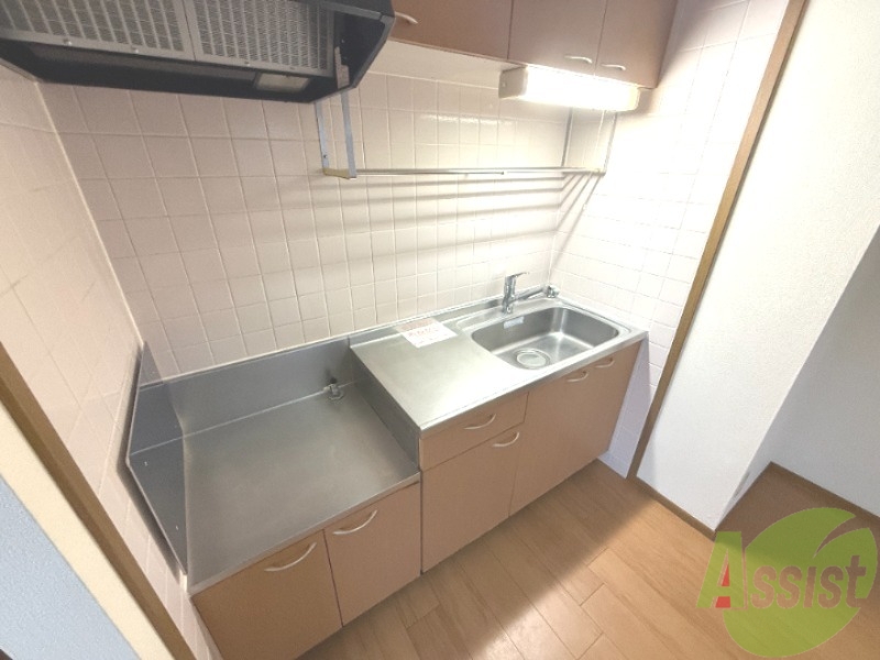 キッチン　はキッチンの写真です。広々としていますね。