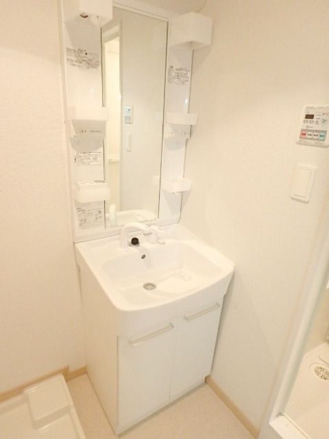 洗面設備　★独立洗面台★
