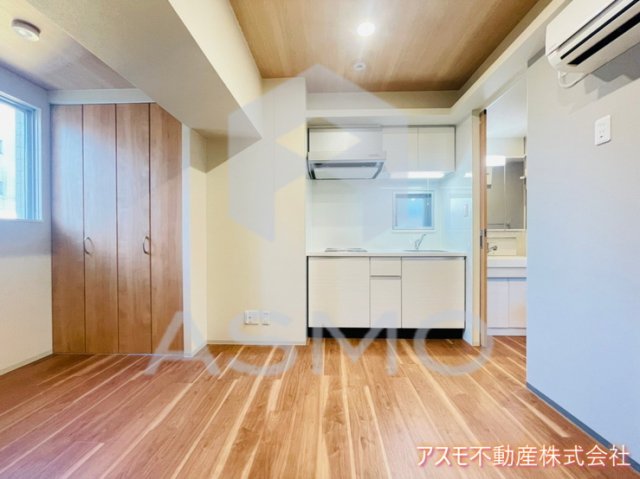 ネクストステージ都島の居間写真
