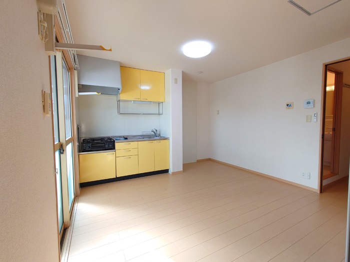 居室・リビング　同タイプ別部屋の写真です
