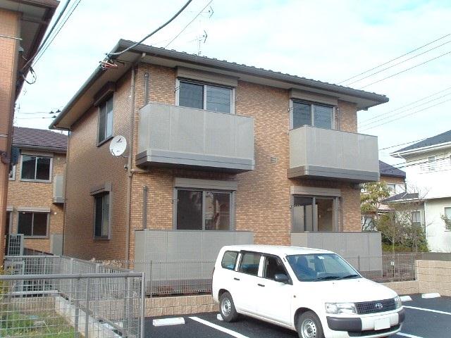 クレール・ソガ B棟の外観写真