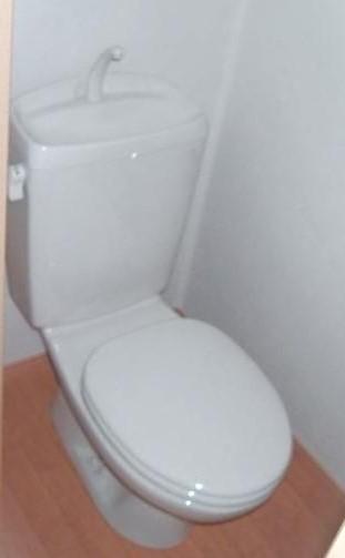 クレール・ソガ B棟のトイレ写真